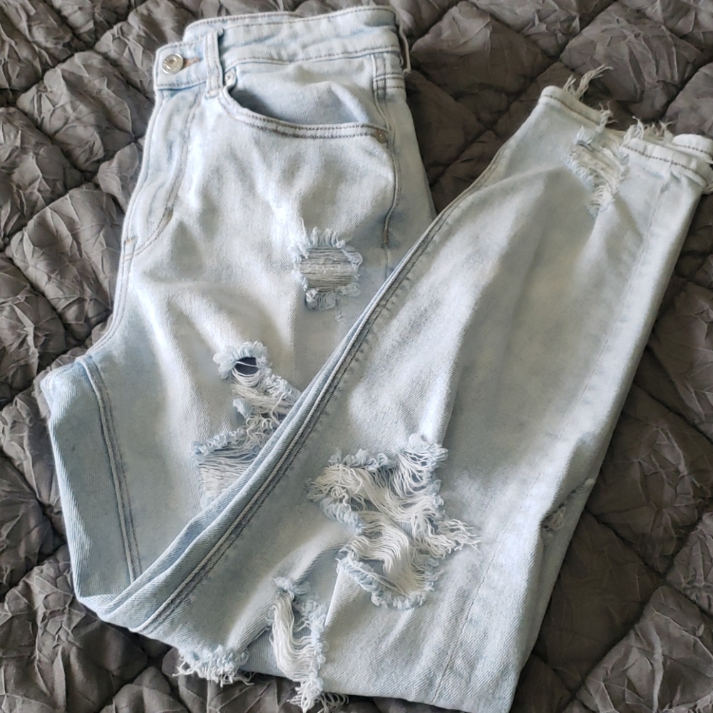Light Wash Mom Jean